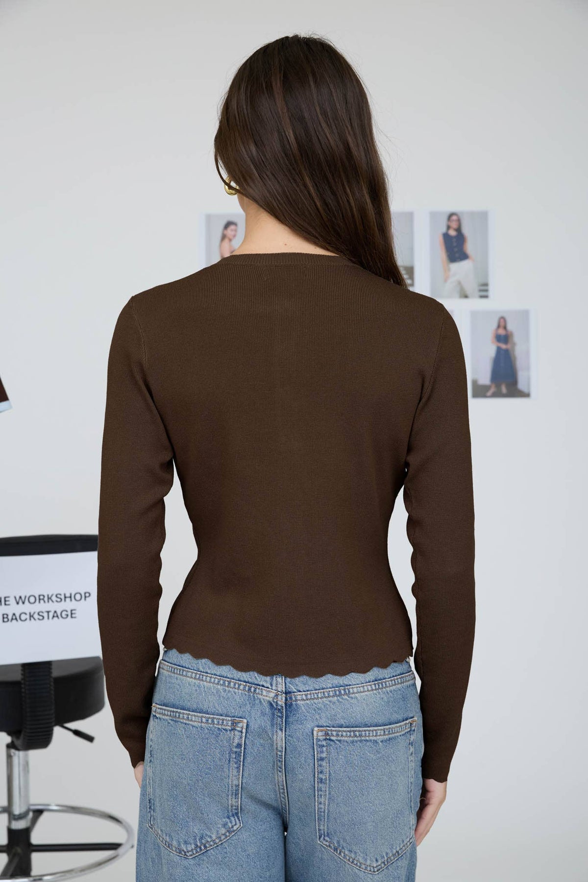SCALLOPED BUTTON DETAIL LONG SLEEVE KNIT CARDIGAN : BURGUNDY