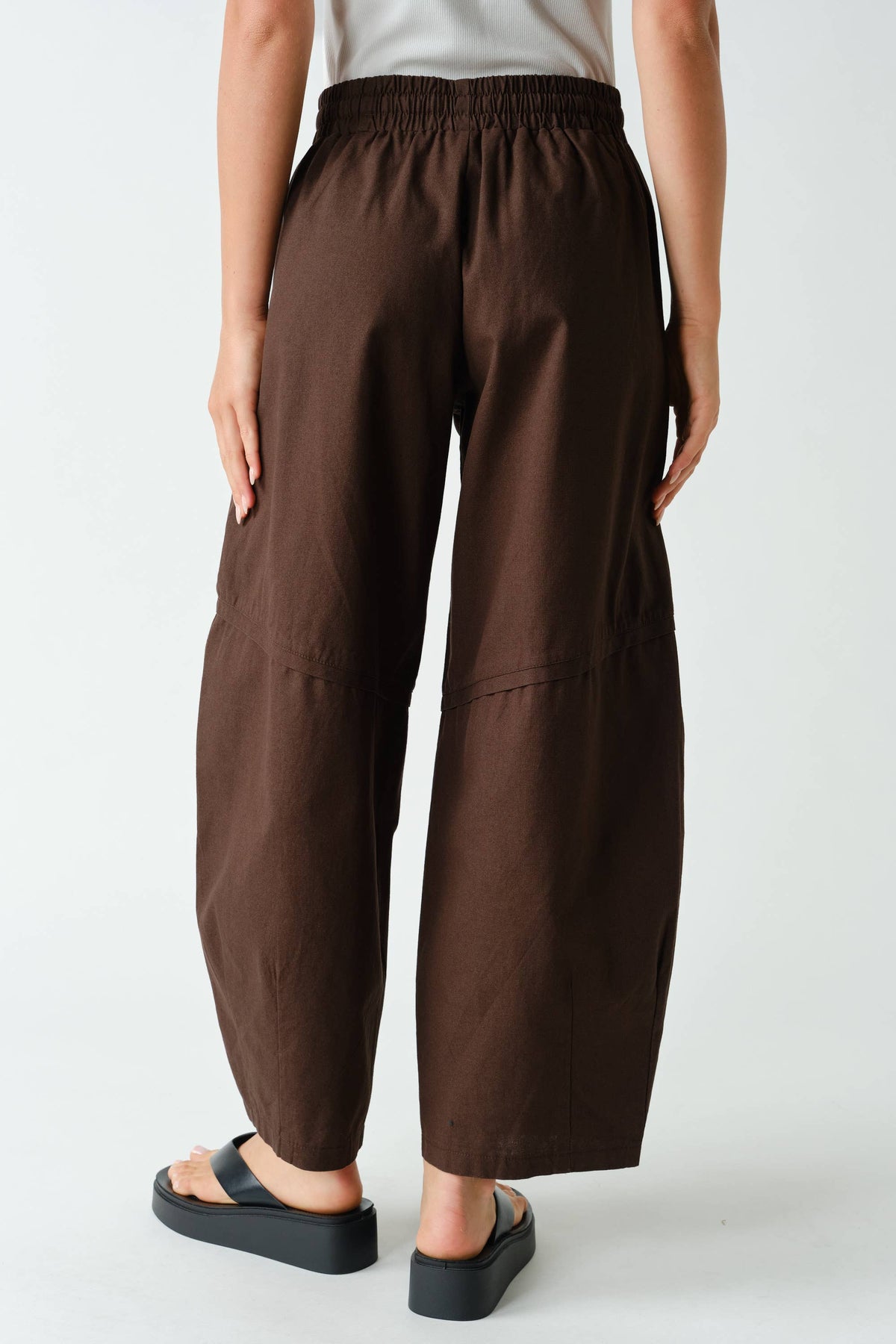 Cotton Barrel-Leg Utility Pants: Black