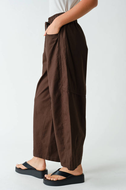 Cotton Barrel-Leg Utility Pants: Black