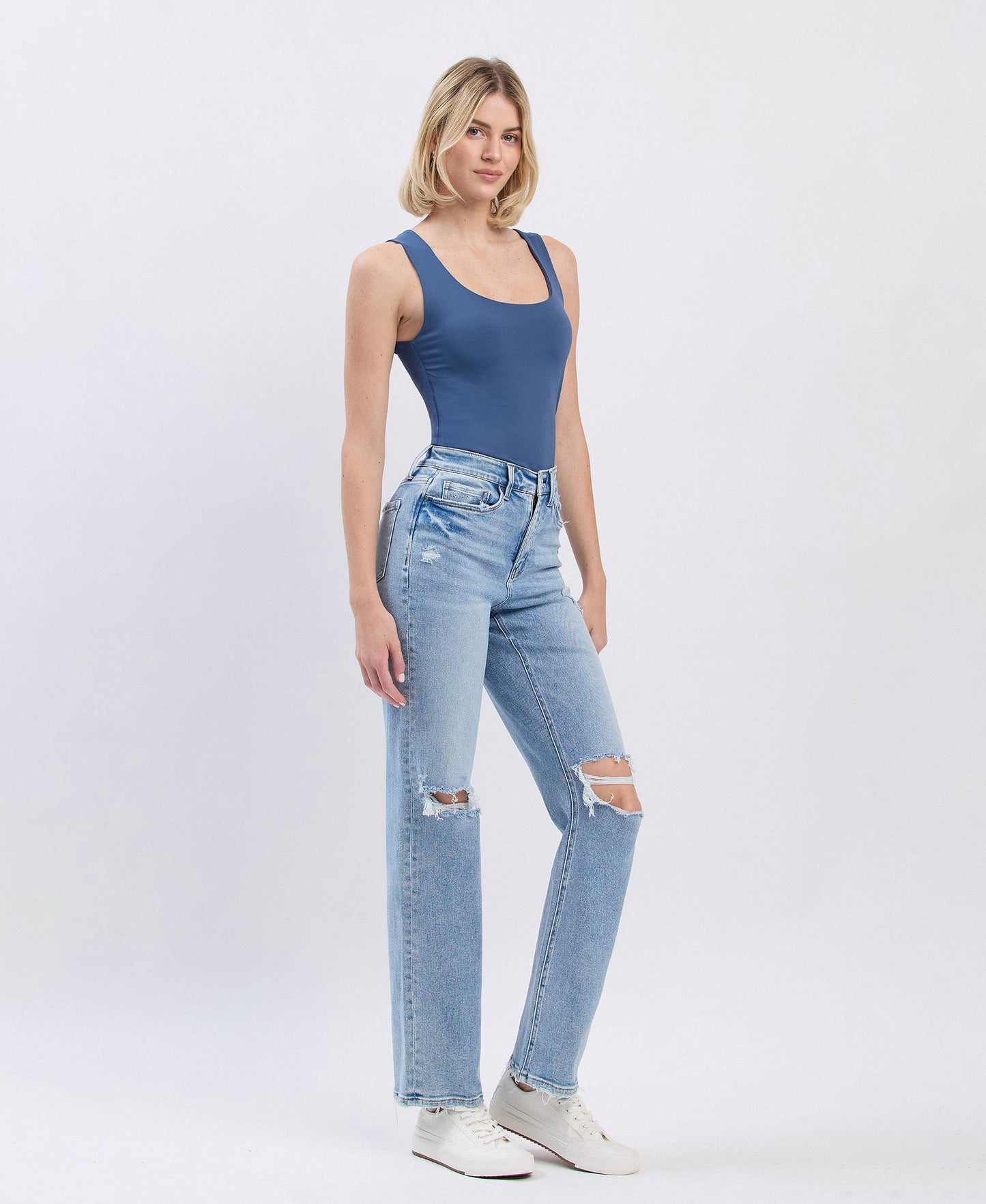 Lovert High Rise Distressed Straight Jeans